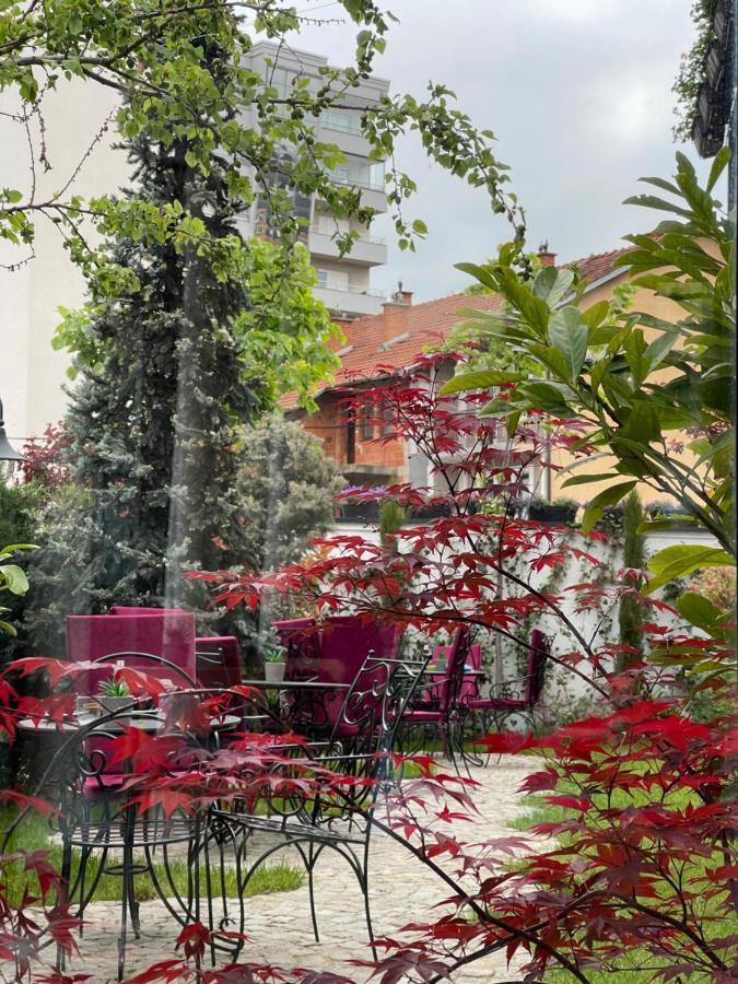 Etnomania Boutique Hotel Prishtinë Ngoại thất bức ảnh